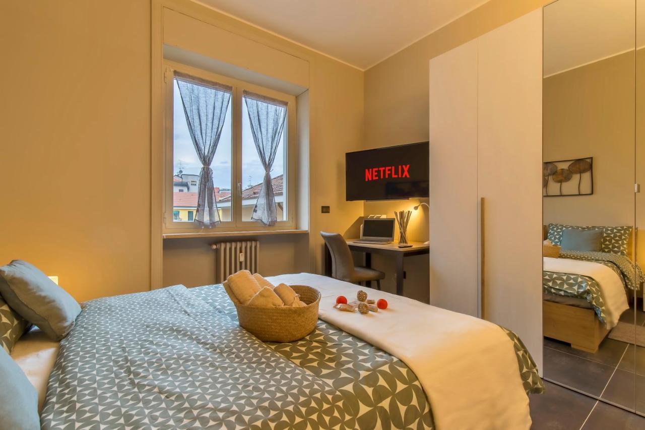Modern & Bright 2 Bedroom Flat 50M From M4 Stop Милано Екстериор снимка